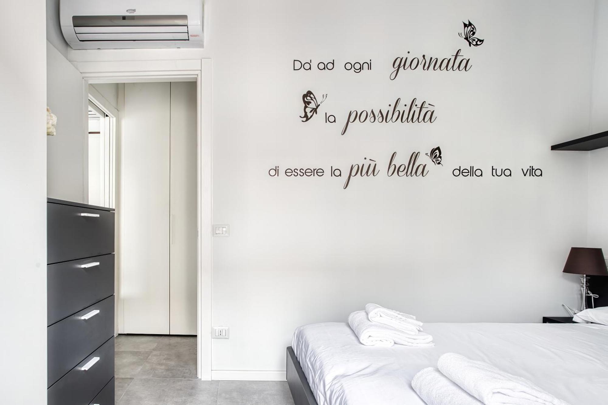 Sleek City Abode In Maciachini Milano Eksteriør bilde
